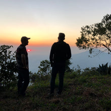 Load image into Gallery viewer, Las Brumas, WFC Honey SL28, El Salvador
