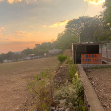 Load image into Gallery viewer, Los Andes, Anaerobic Natural Bourbon, El Salvador
